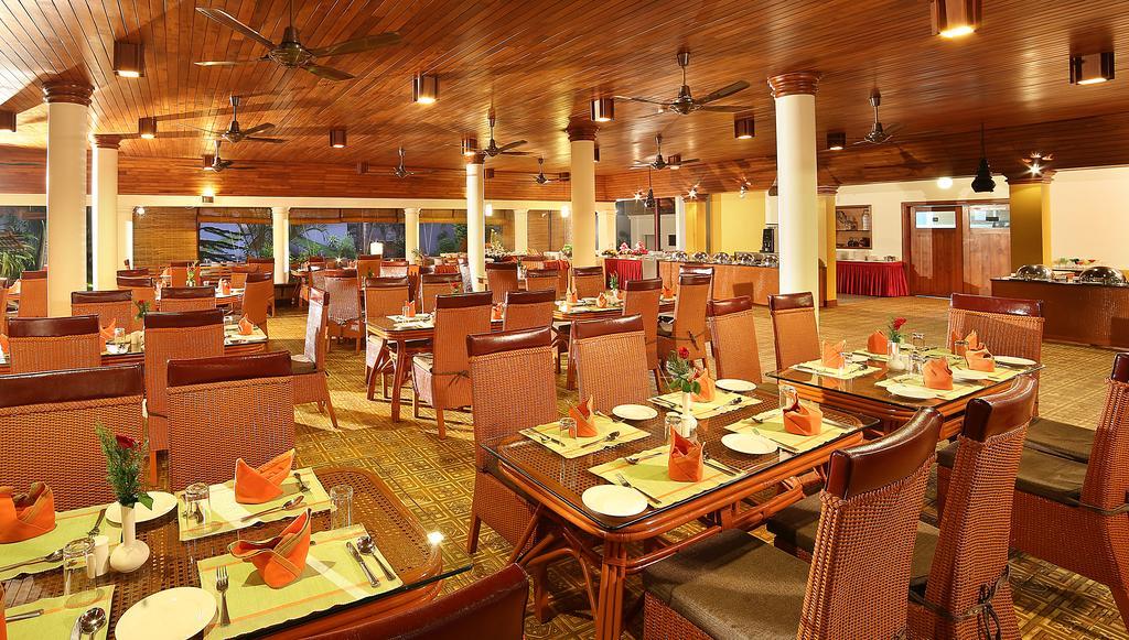 Elephant Court Thekkady Exterior photo