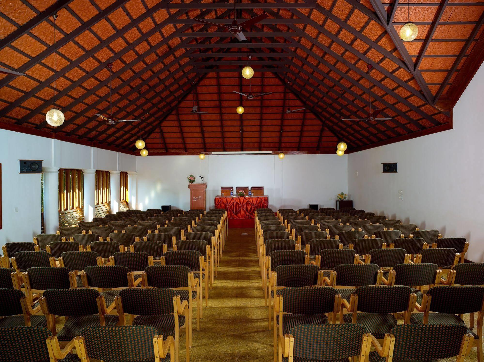 Elephant Court Thekkady Exterior photo
