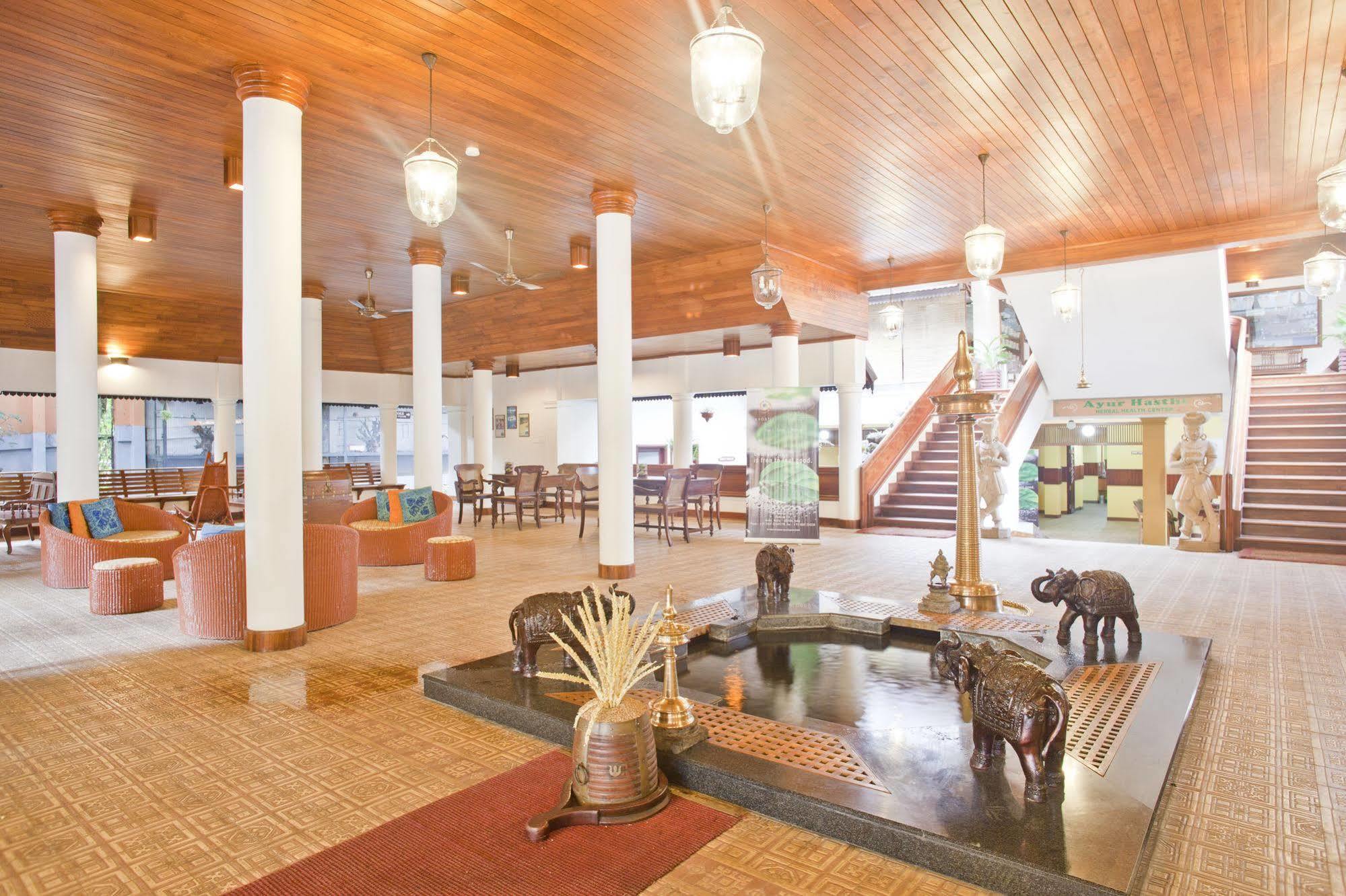 Elephant Court Thekkady Exterior photo